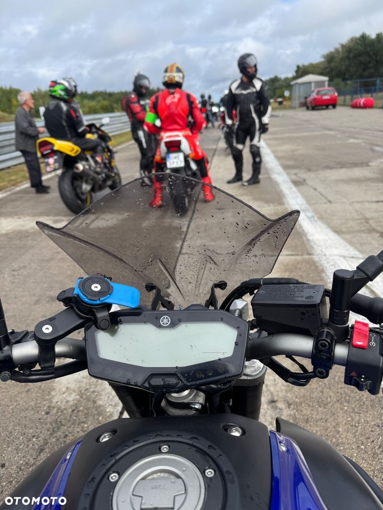 Yamaha MT - 7