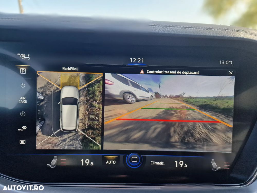 Volkswagen Touareg 3.0 V6 e-Hybrid 4Motion Aut. Elegance - 12