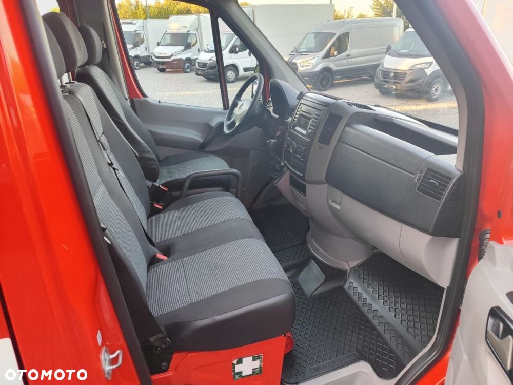 Mercedes-Benz SPRINTER - 13