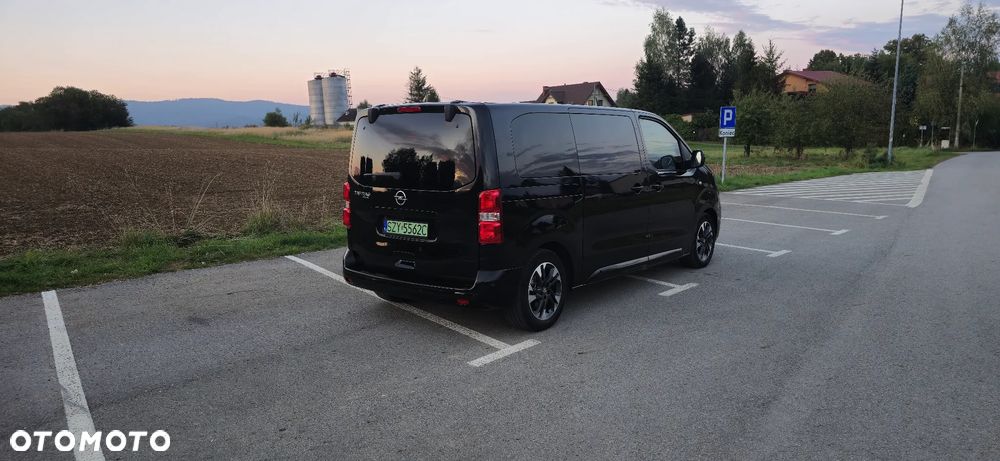 Opel Zafira 2023 photo 5