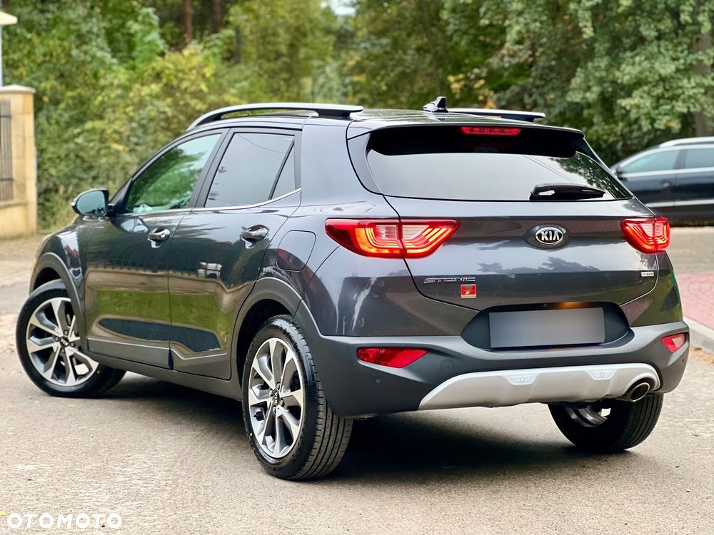 Kia Stonic - 3