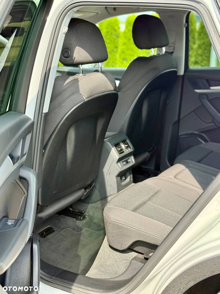 Audi Q5 50 TFSI e quattro S tronic design - 14