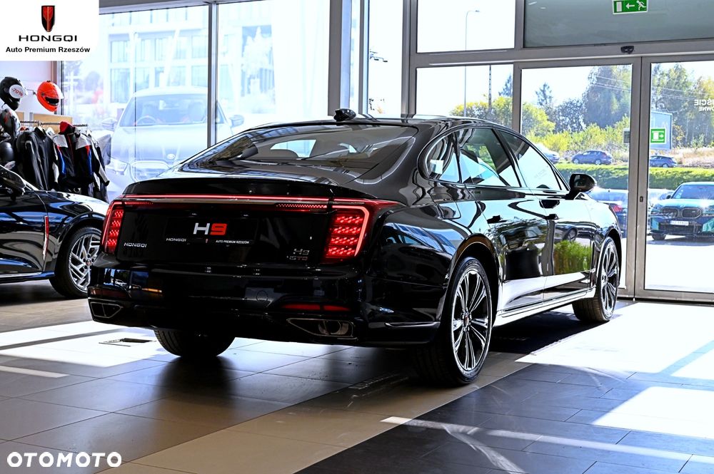 Hongqi H9 - 24
