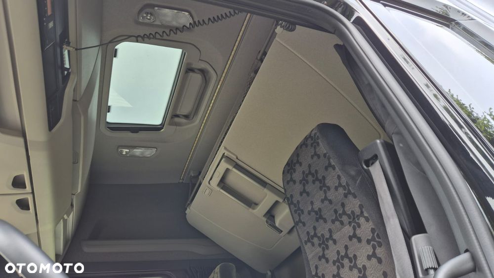 Scania SCANIA///S500///2022///LOW DECK///MEGA///RETARDER/// NOWE OPONY///FULL LED///ALUFELGI///ZABUDOWY MIĘDZYOSIOWE///KLIMATYZACJA POSTOJOWA///WAGA///STAN BARDZO DOBRY - 29