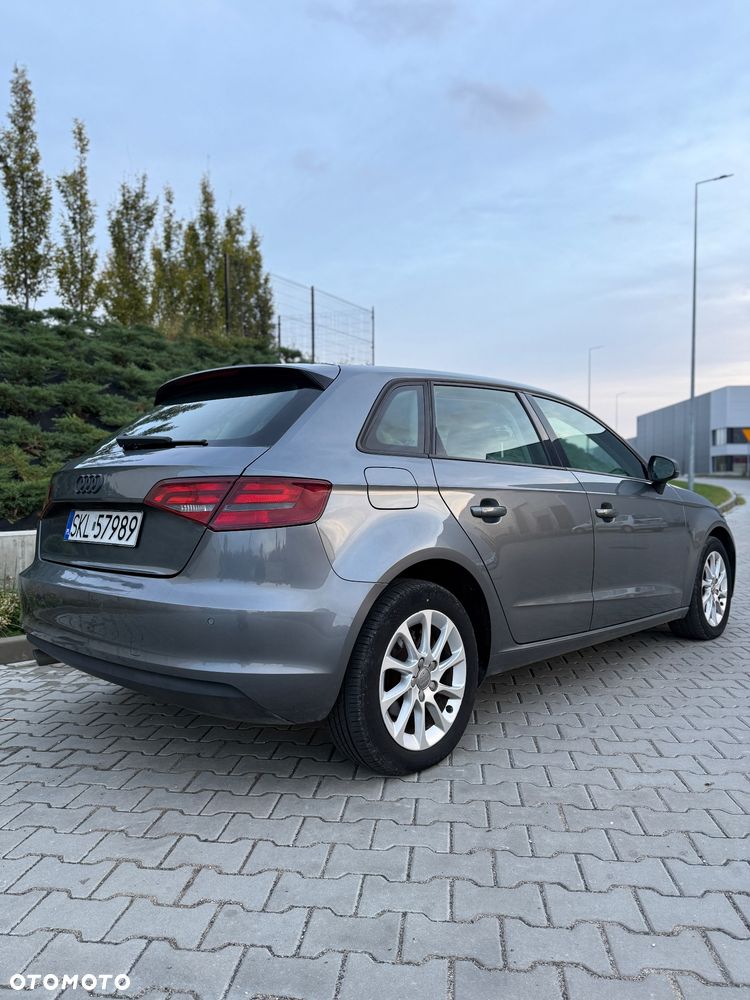 Audi A3 Sportback 2013 photo 2