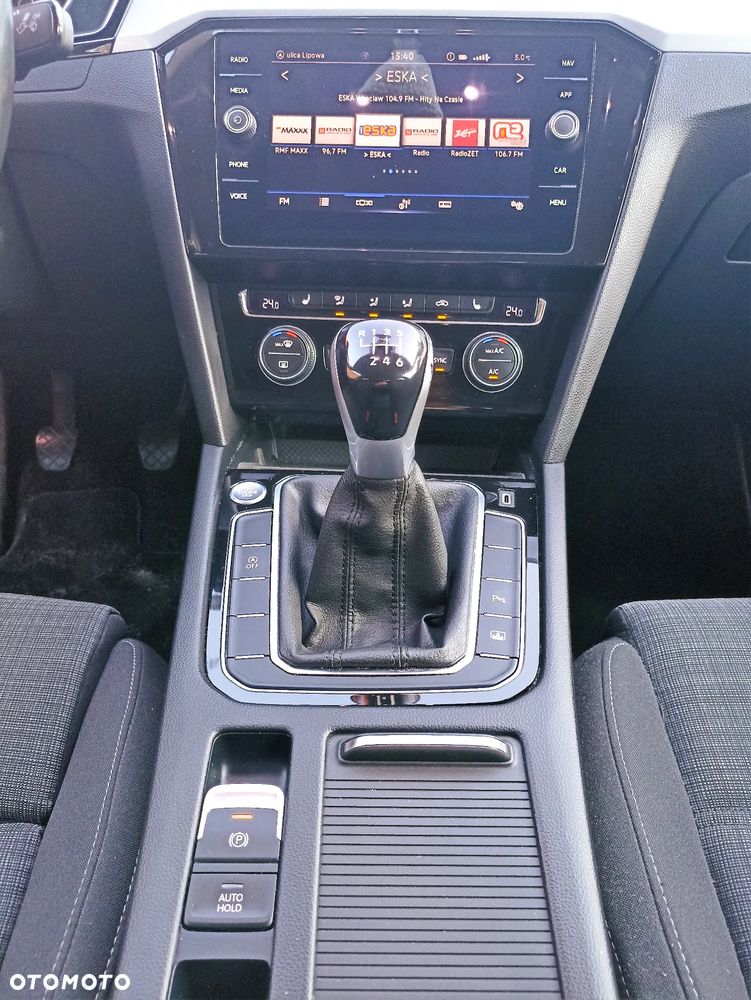 Volkswagen Passat 2.0 TDI EVO Business - 17