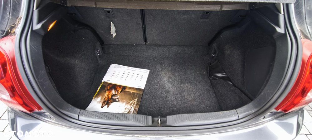 Toyota Auris 1.4 D-4D - 16