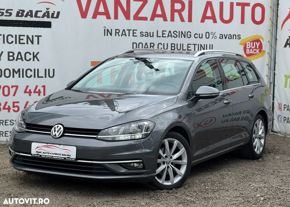 Volkswagen Golf - 1