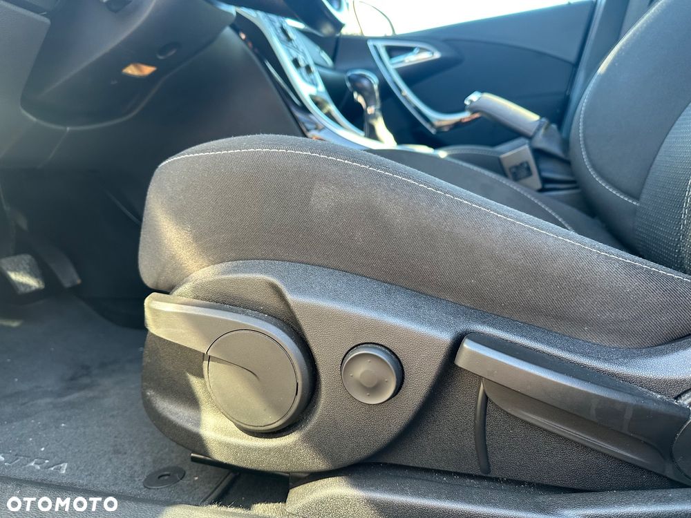 Opel Astra IV 1.4 T Sport EU6 - 12