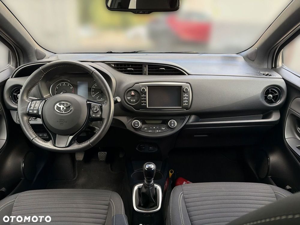 Toyota Yaris 1.5 Selection - 12
