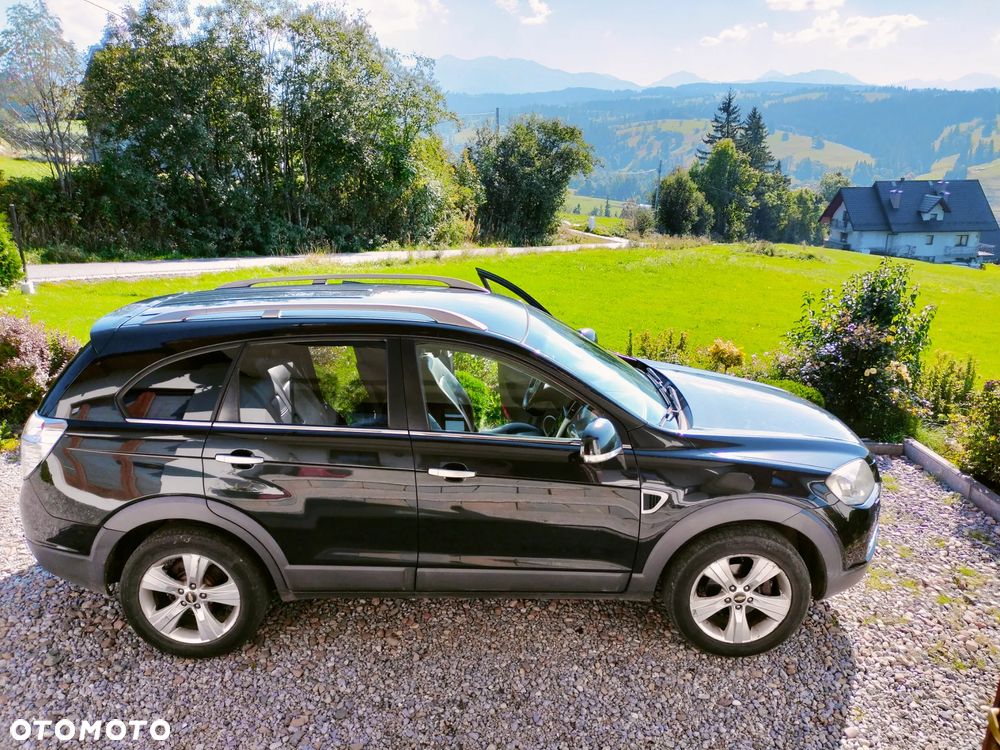 Chevrolet Captiva 2.0 d LT base - 1