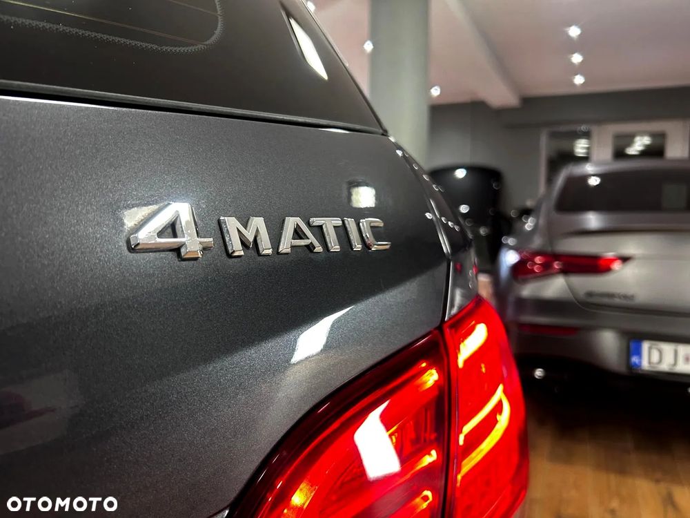 Mercedes-Benz GLE 500 4-Matic 9G-TRONIC - 14