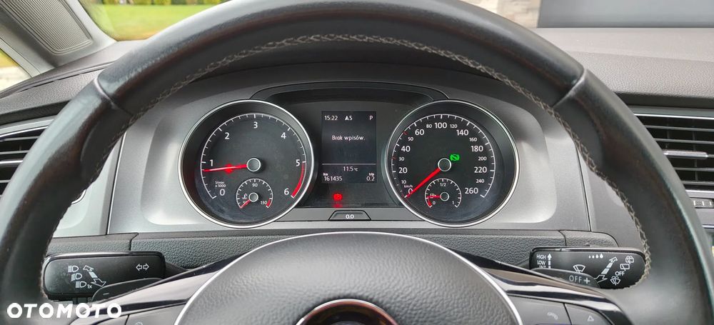 Volkswagen Golf 1.6 TDI BlueMotion Technology DSG Lounge - 22