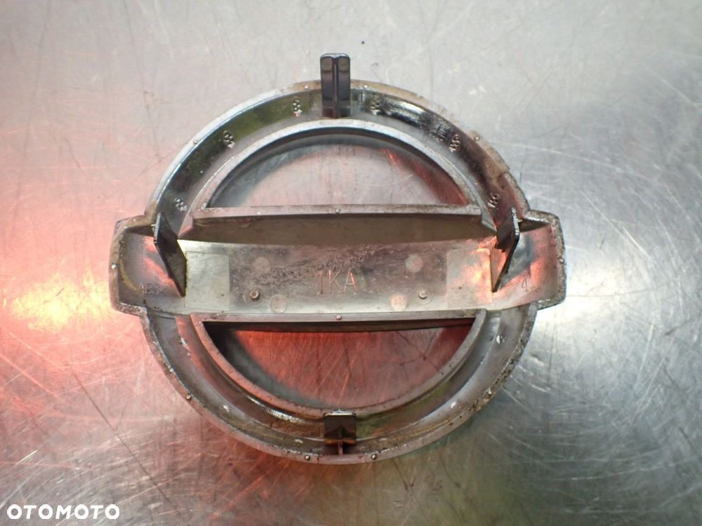 EMBLEMAT NISSAN - 3