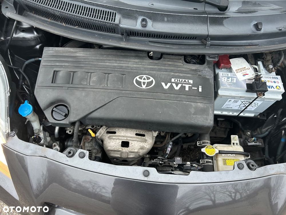 Toyota Yaris 1.33 Sol - 12