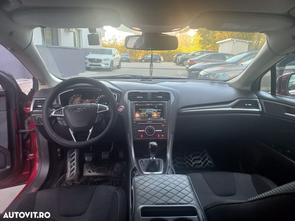 Ford Mondeo 2.0 TDCI Business - 12