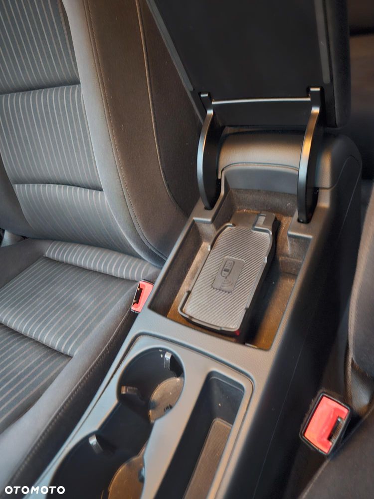 Audi A4 Avant - 8
