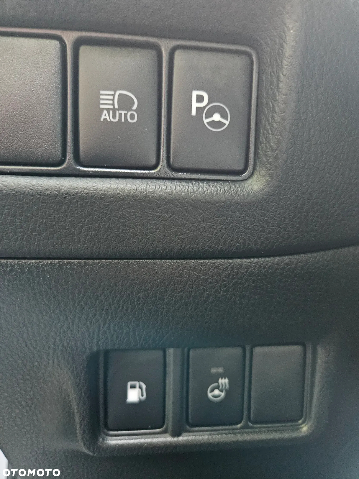 Toyota C-HR 1.8 Hybrid GPF Selection - 27