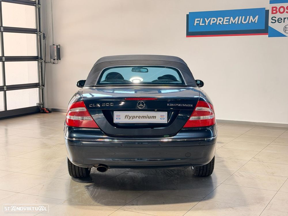 Mercedes-Benz CLK 200 K Avantgarde Aut. - 6