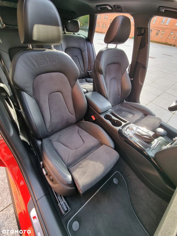 Audi A4 Avant 2.0 TDI DPF clean diesel quattro S tronic S line Sportpaket - 29