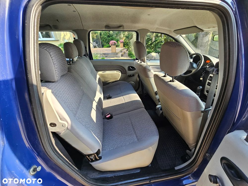 Dacia Logan - 12