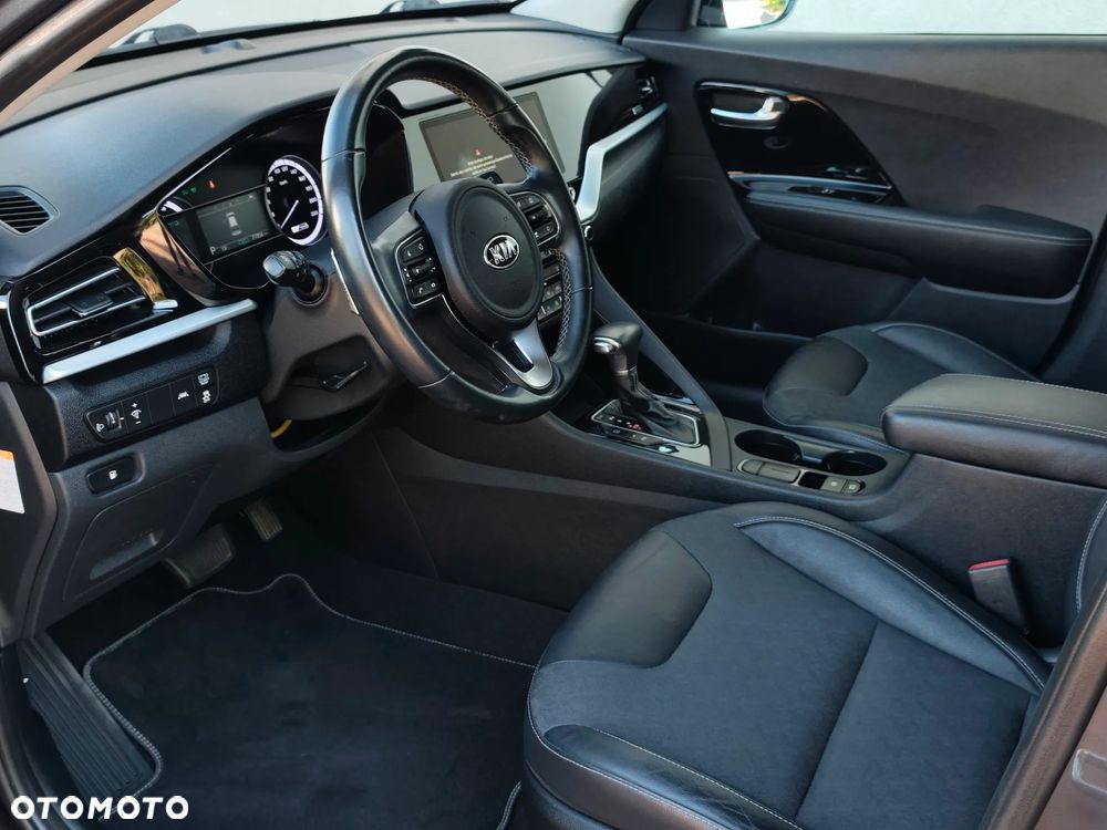 Kia Niro 1.6 GDI HEV 2WD OPF Spirit - 23