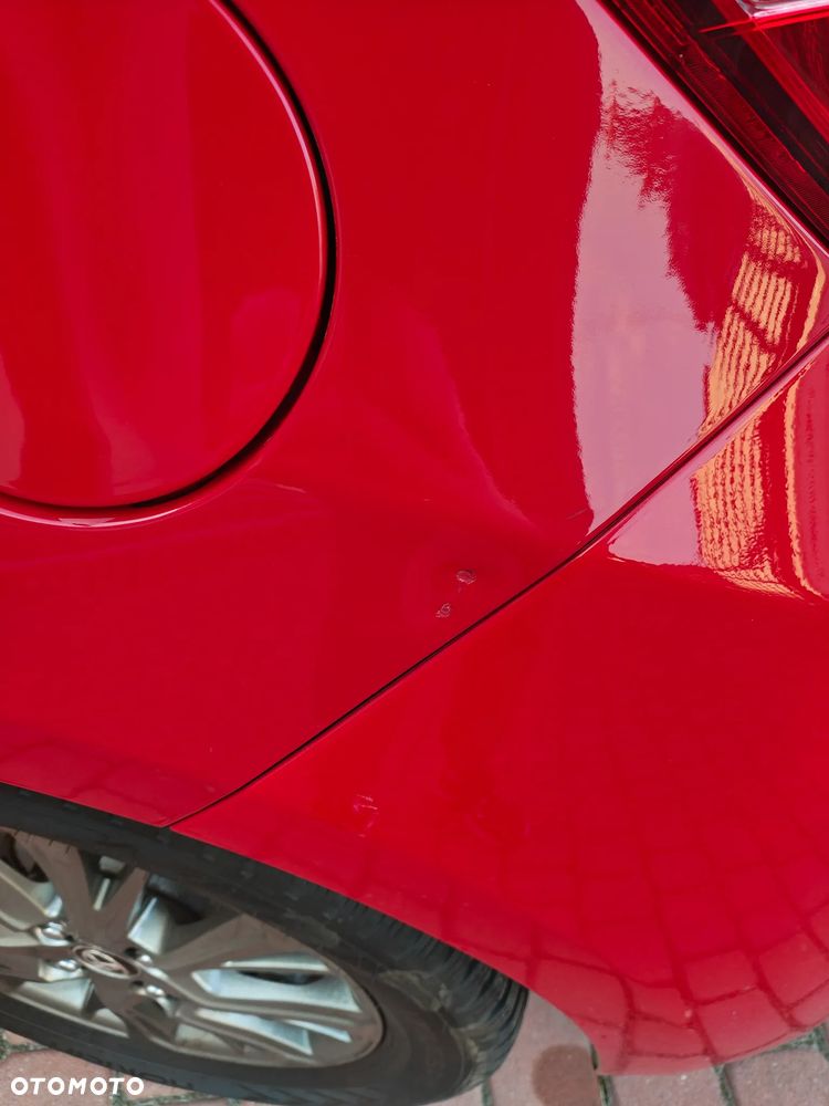 Toyota Yaris Hybrid 100 Premium - 27