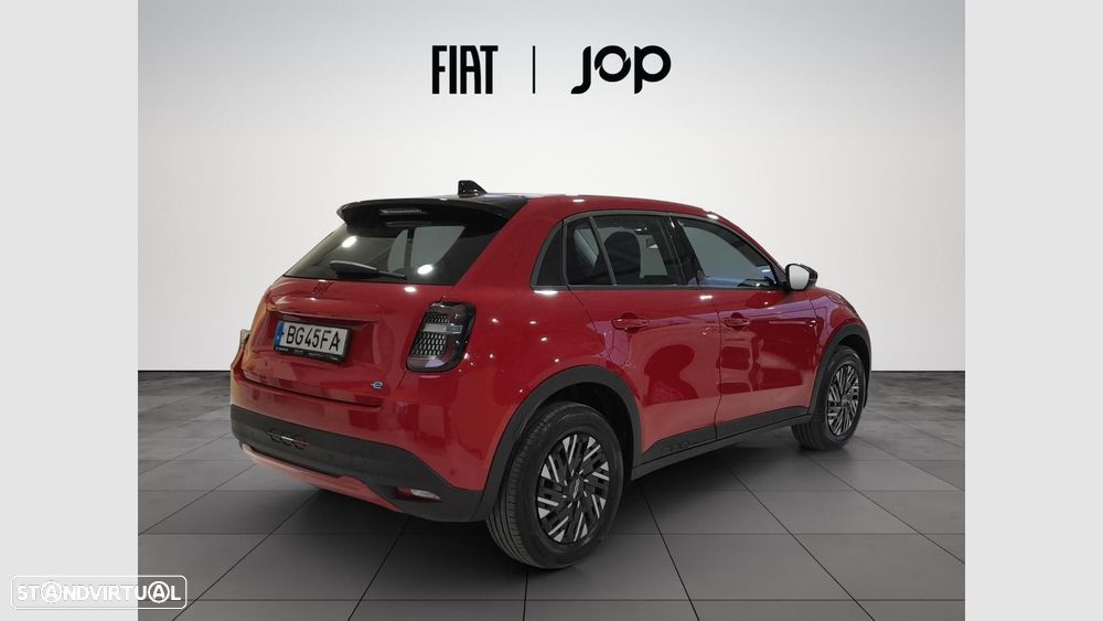 Fiat 600e 54 kWh (RED) - 8