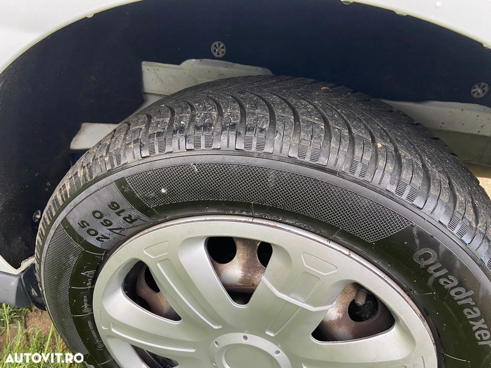 Ford Transit Connect - 7