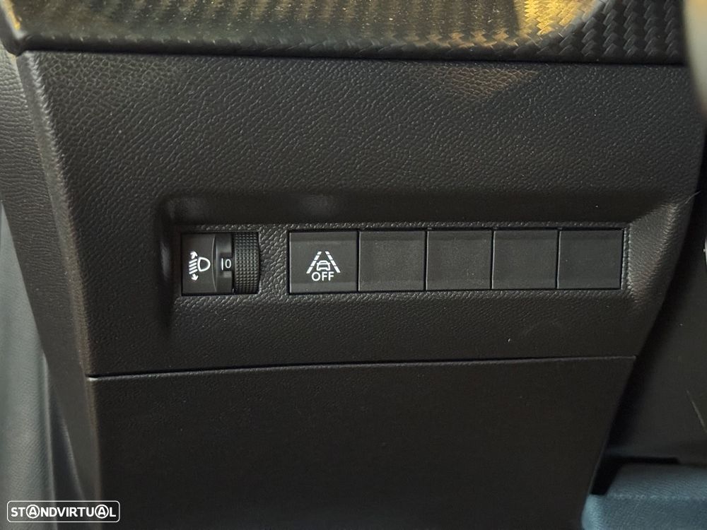 Peugeot e-208 50 kWh Allure - 9