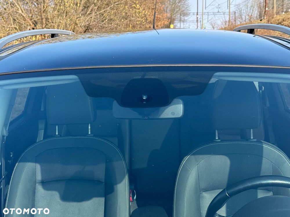 Nissan Qashqai+2 2.0 Acenta - 9