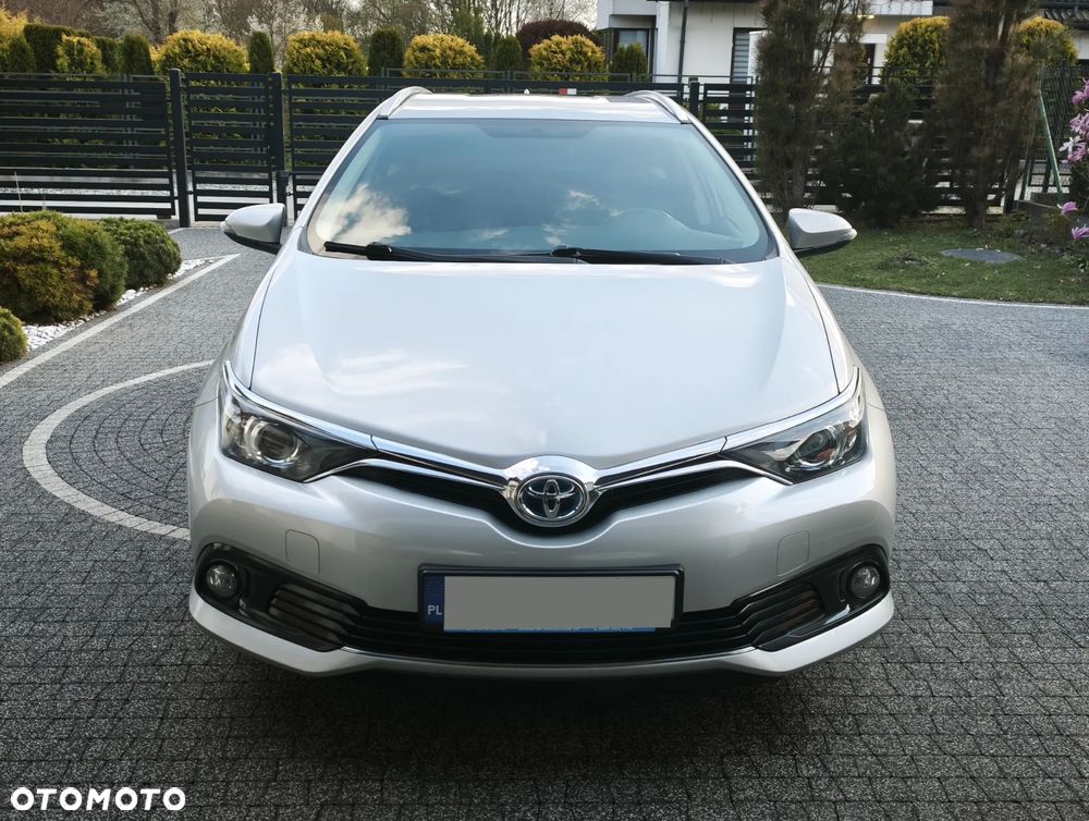 Toyota Auris 1.8 HSD Luna - 3