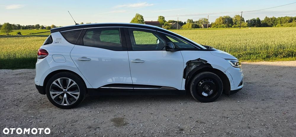 Renault Scenic - 6