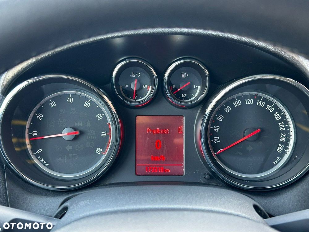 Opel Astra - 22