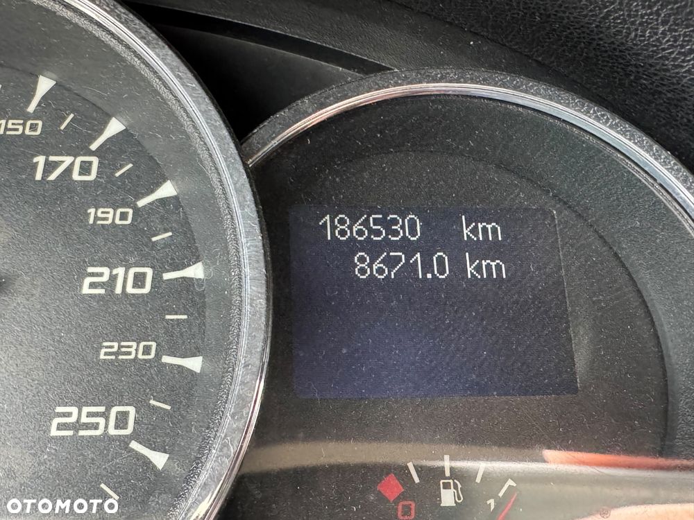 Renault Megane 2.0 16V TCE Privilege - 6