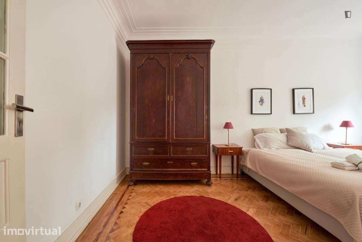Quarto - localizado em Alameda Lisbon - Grande imagem: 5/58