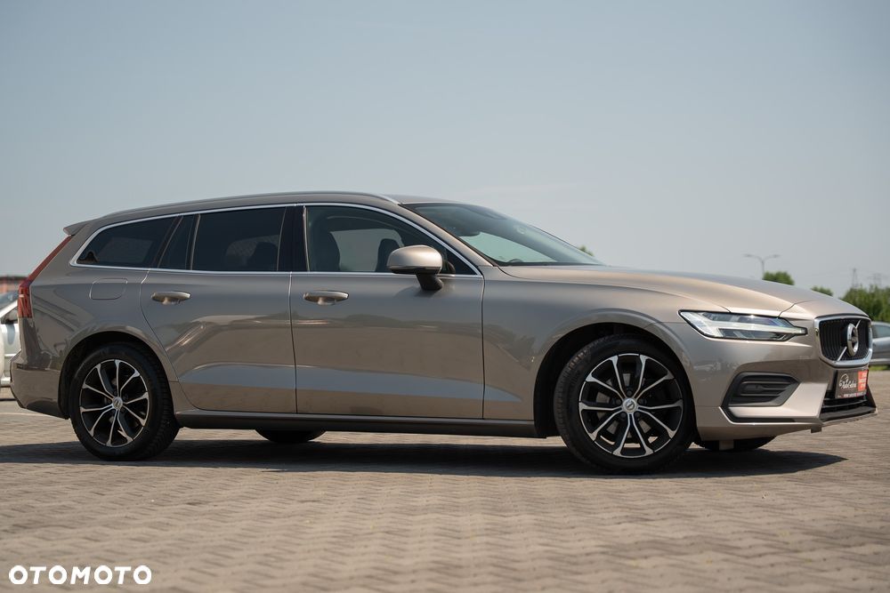 Volvo V60 D3 Momentum Core - 8
