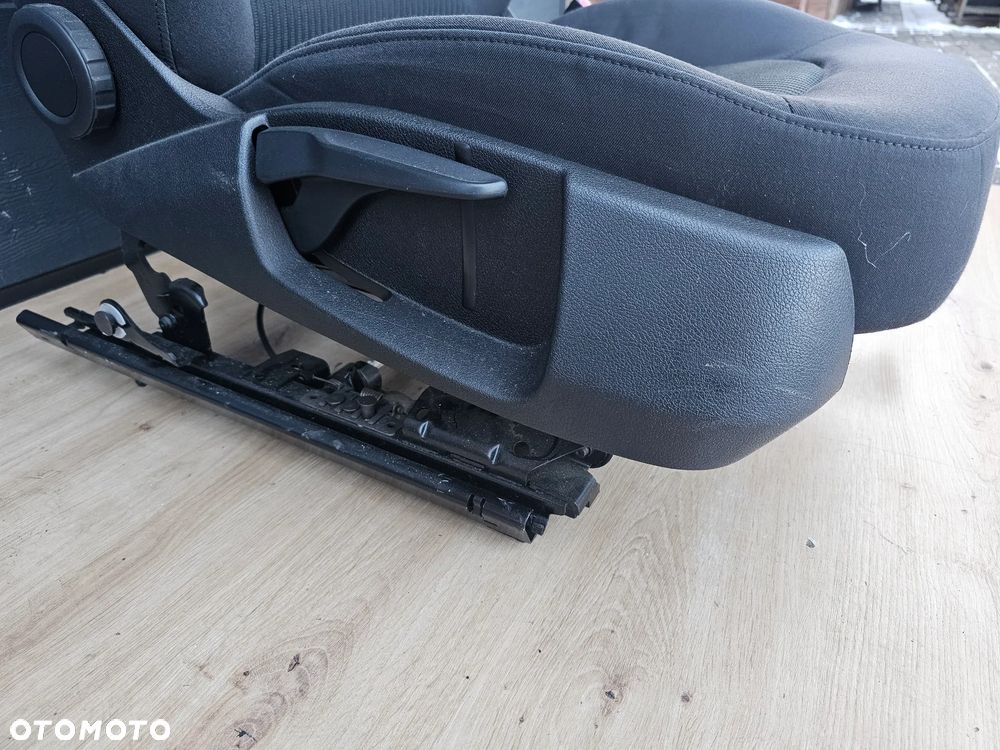 FOTEL PRAWY PRZÓD PRZEDNI AUDI A4 B8 PODGRZEWANY MATERIAŁOWY EUROPA - 10