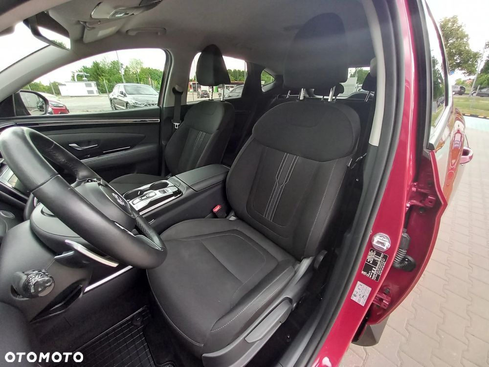 Hyundai Tucson 1.6 T-GDi HEV Executive 2WD - 13