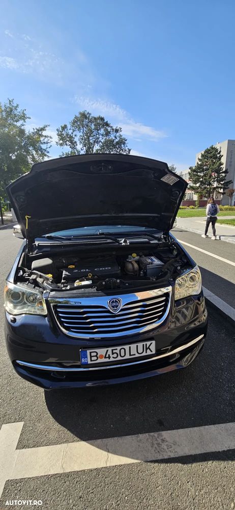 Lancia Voyager - 19