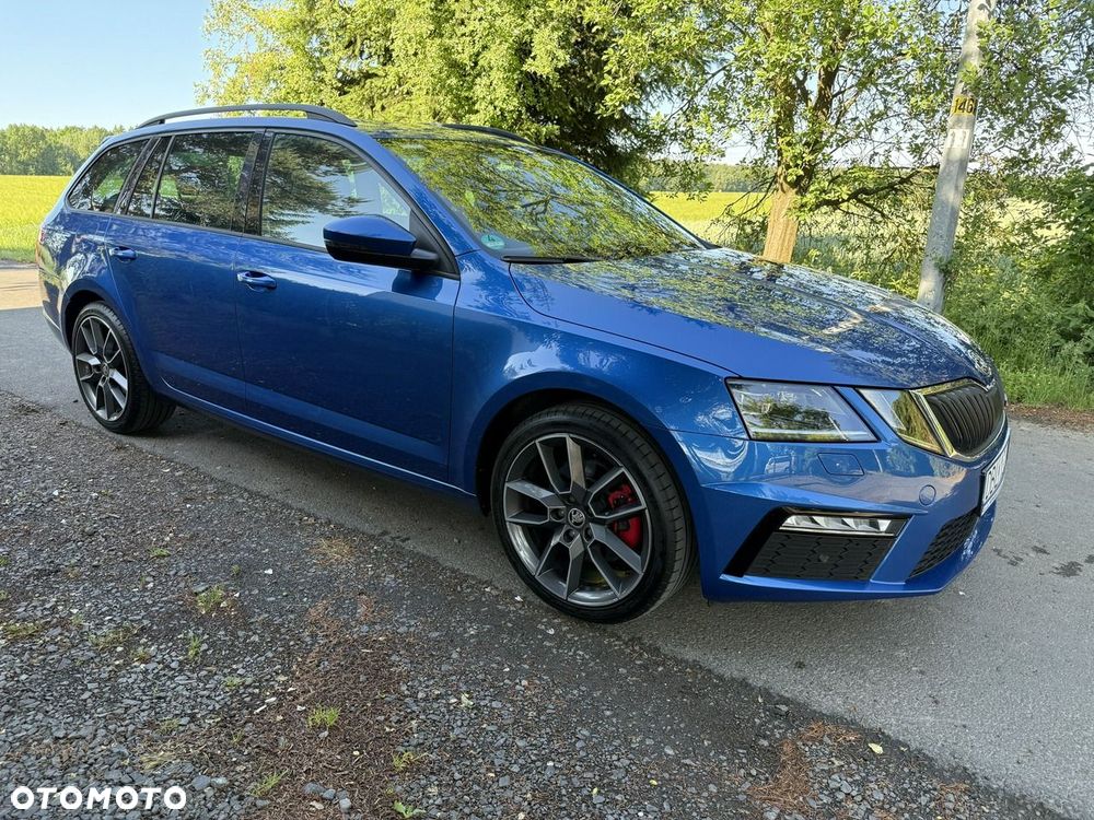 Skoda Octavia 2.0 TDI RS - 40