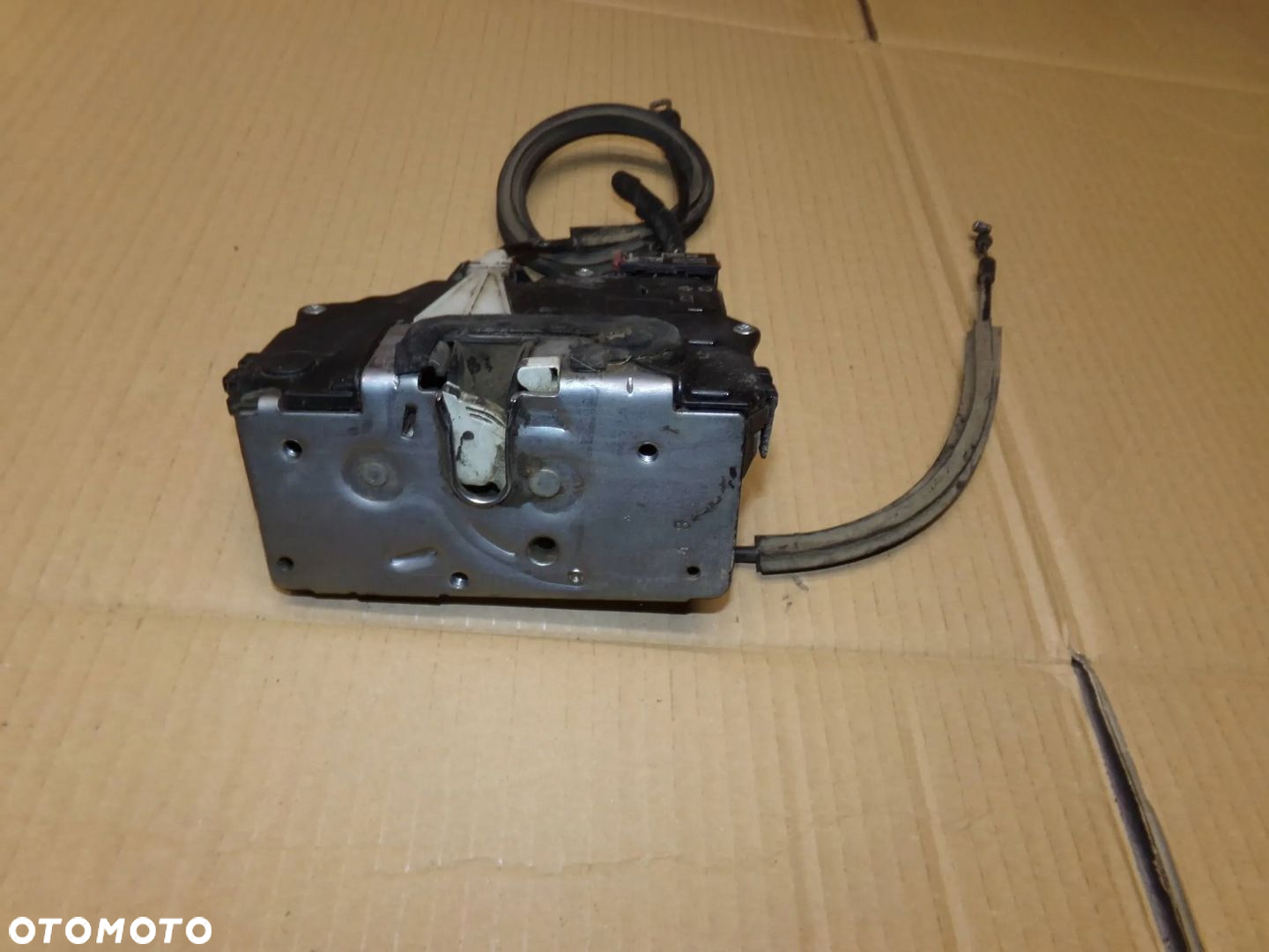 ZAMEK DRZWI PRAWY PRZÓD 6 PIN DUCATO III BOXER 06-14r. - 3