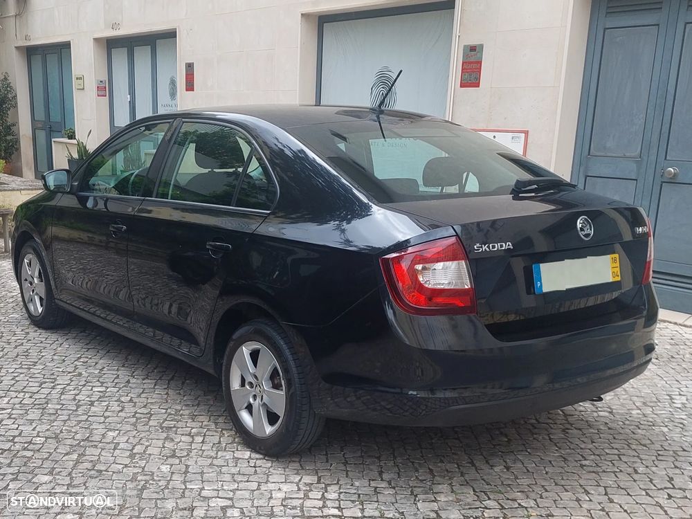 Skoda Rapid 1.6 TDI Active - 2