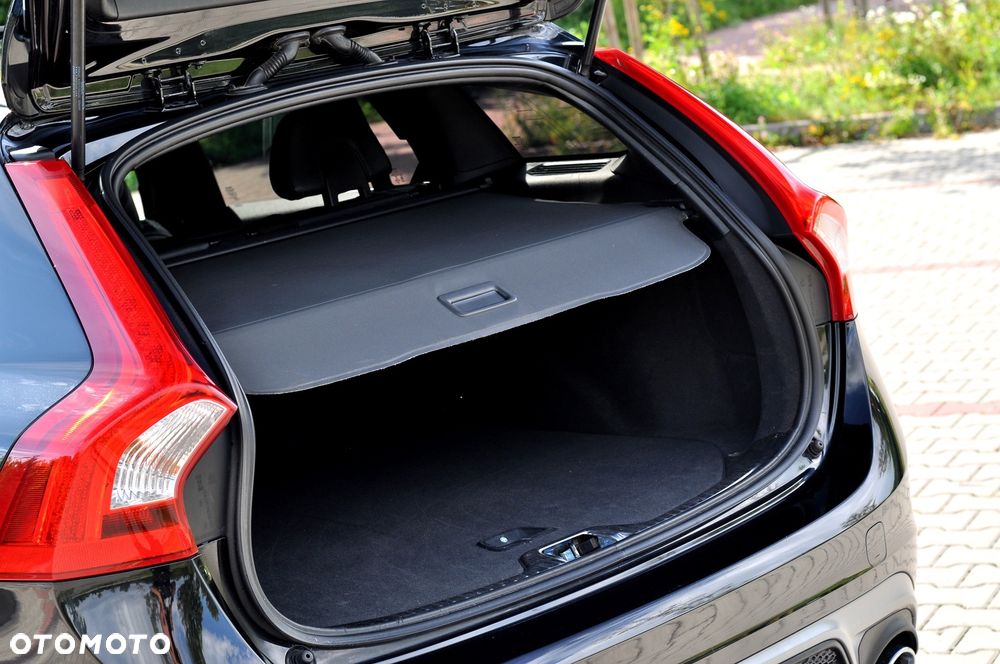 Volvo V60 - 15