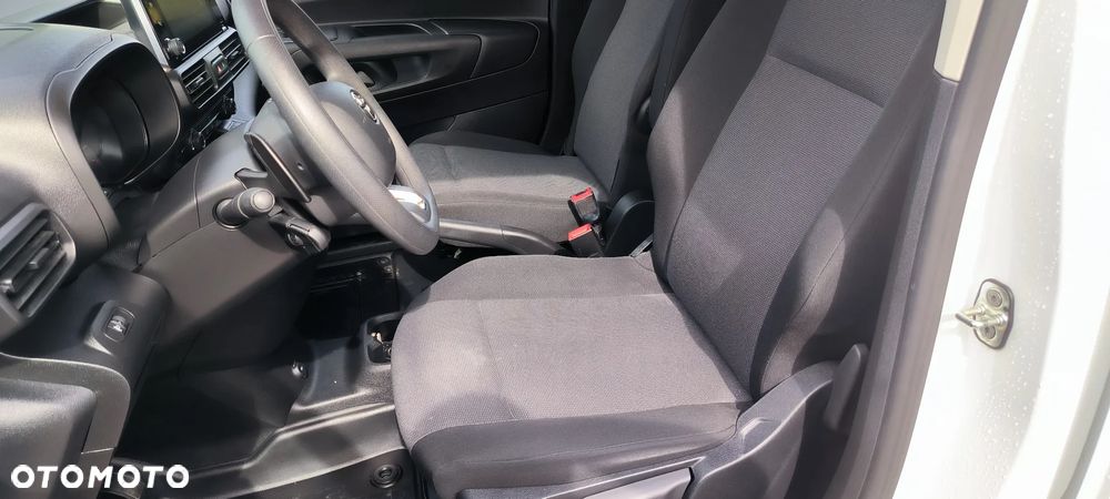 Toyota Proace City - 9