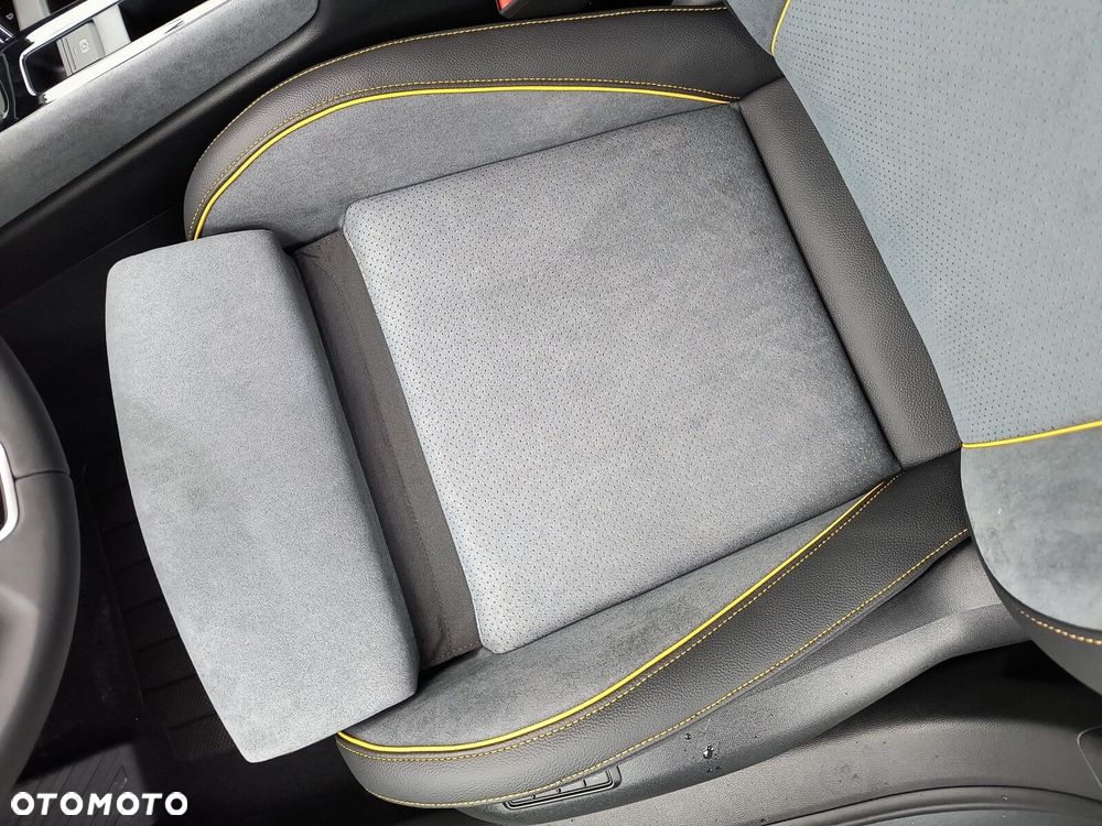 Skoda Superb 2.0 TSI Selection DSG - 11