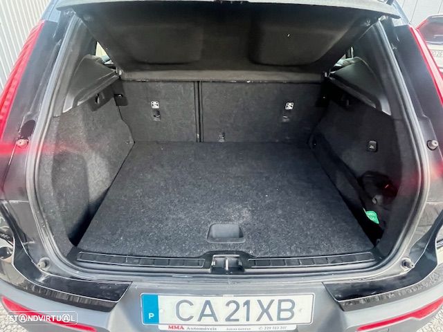 Volvo XC 40 1.5 T2 Essential - 13