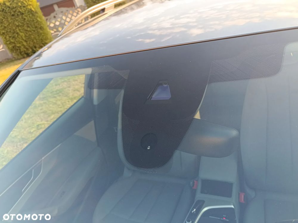 Audi A4 Avant 2.0 TDI S tronic quattro - 12