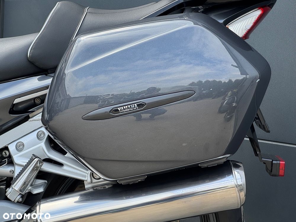 Yamaha FJR - 29