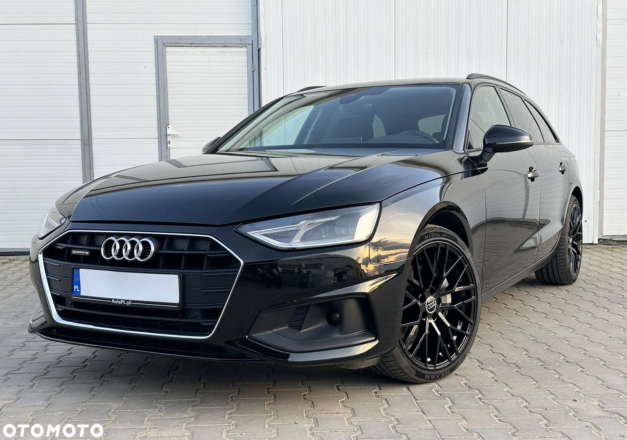 Audi A4 - 1